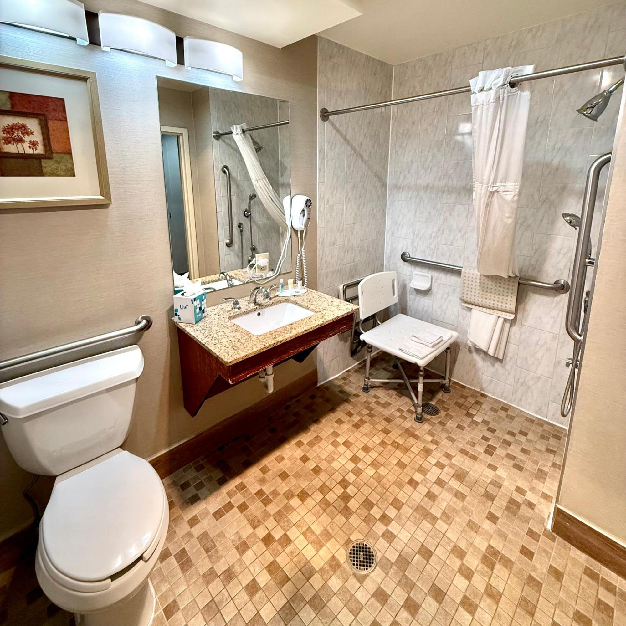 Ramada By Wyndham Denver International Airport Экстерьер фото